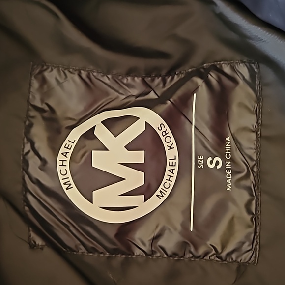 Womens Michael Kors Black quilted coat - Picture 5 of 7